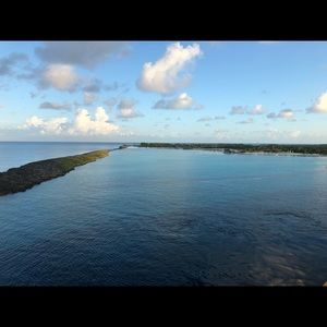 Meet your Posher, Carrie